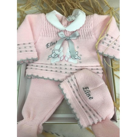 Couverture bébé rouge brodée et personnalisée au prénom