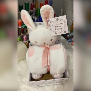 Plaid lapin brodé au prénom