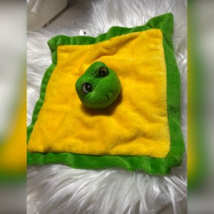 Doudou grenouille brodé au...