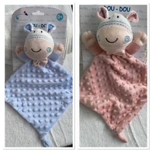 Doudou pilou bleu ou rose...